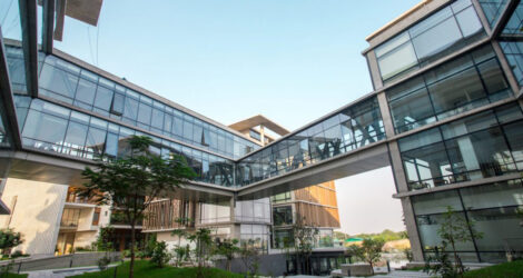 Η απόφαση του ολλανδικού εφετείου που «φούντωσε» την κόντρα United Group - Solak