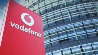 Σύμβαση 2 εκατ. ευρώ της Περιφέρειας με τη Vodafone